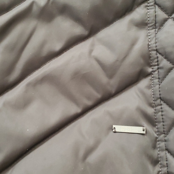 Coat - Picture 2 of 4